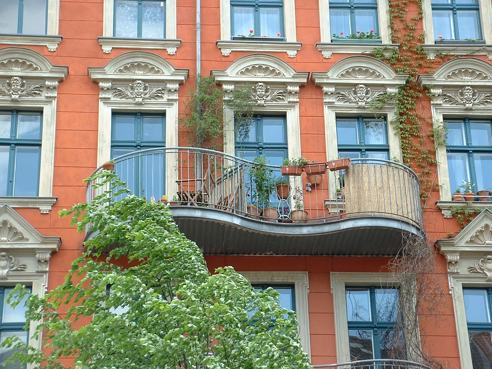 Selecting Balcony Railings: ‍Safety and Aesthetics.